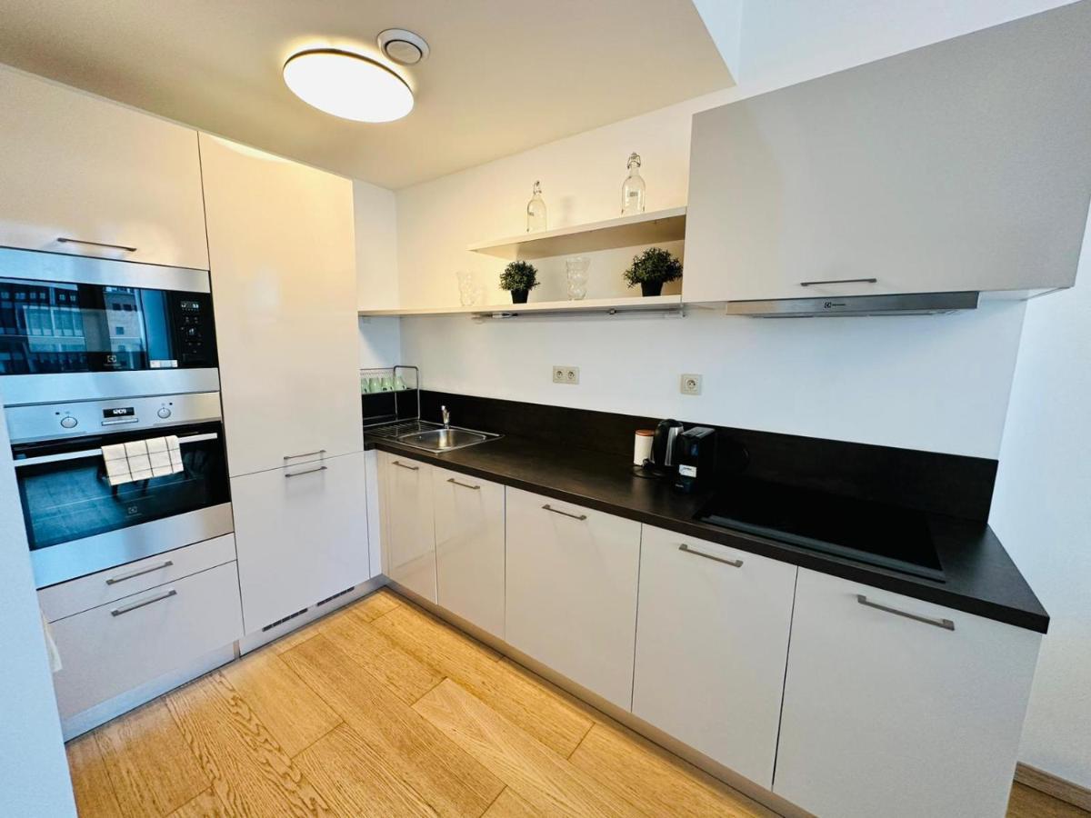 Apartments05 In New Building With Free Parking Panorama City - Amazing View Close To Old Town Bratysława Zewnętrze zdjęcie